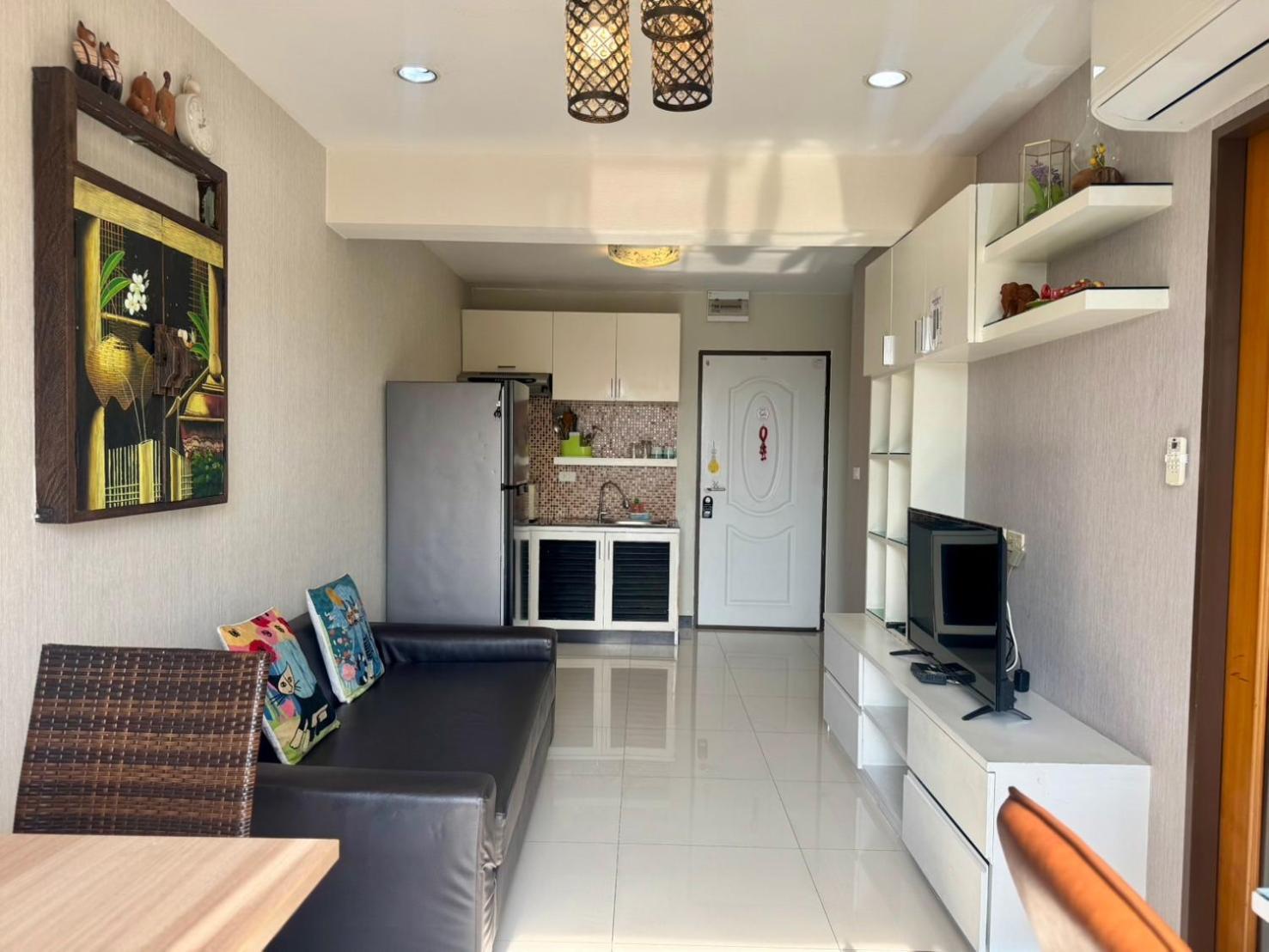 Baan Sabai Rama IV Apartment Бангкок Екстер'єр фото